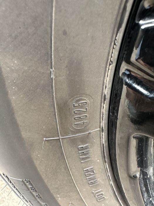 Продам резину 265х65х17 5 штук