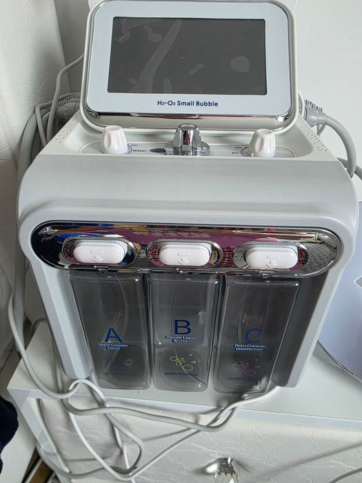 Vand aparat facial foarte complex