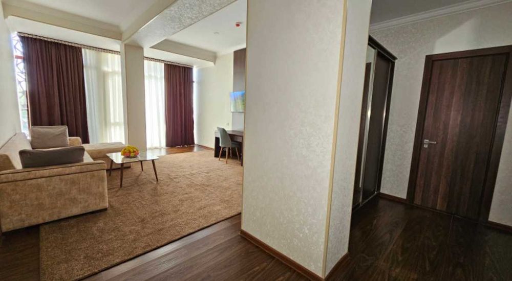 Оборудованная гостиница 3200м2 здание на продажу