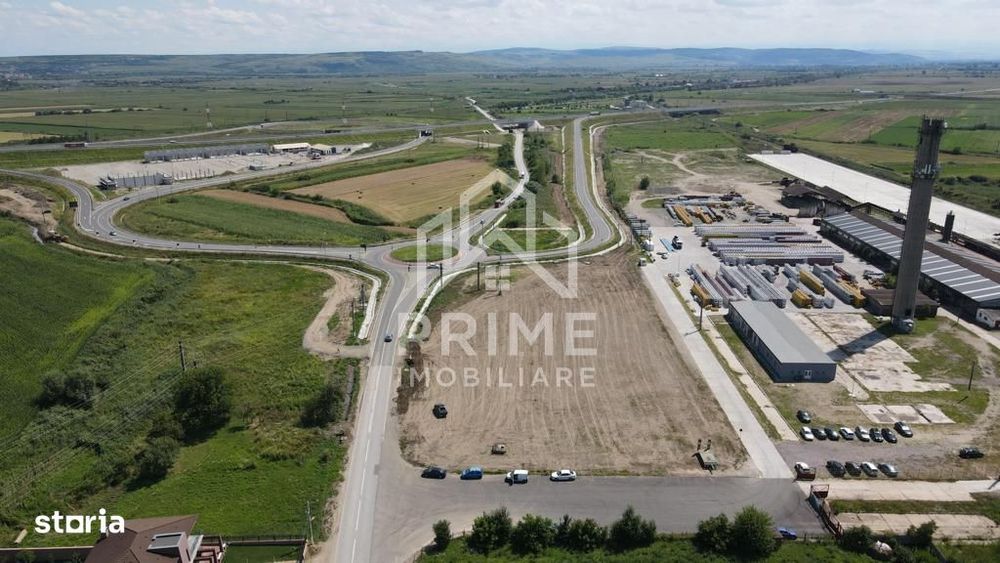 Teren Intravilan Cu Pozitie Strategica De Vanzare| 10.000Mp | 2 Frontu