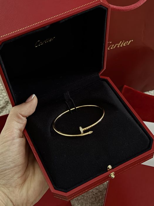 Продам браслет Cartier с бриллиантами оригинал