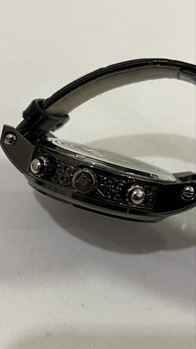 Часы  Patek PHILIPPE