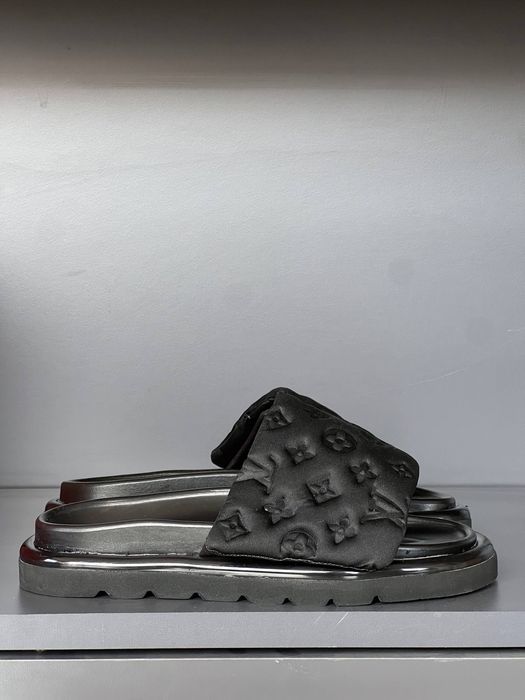 Papuci Louis Vuitton noi