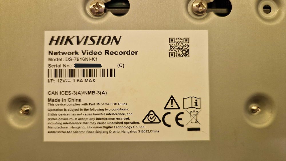 kit Hikvision: NVR 16 canale + HDD 6GB + o camera IP + Switch