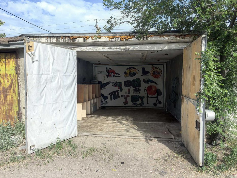 Продается гараж в Кооперативе Оранжерея