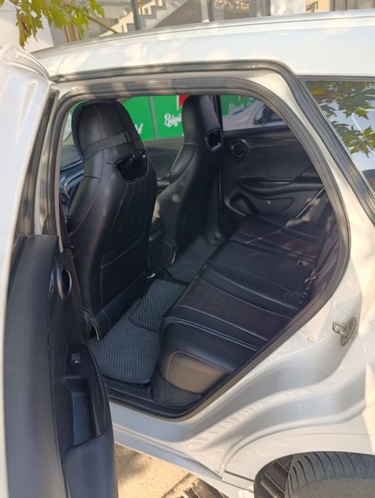 Byd E2 2023 noyabr Full pozision