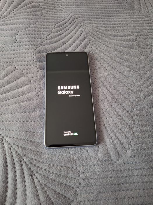 Продам телефон Samsung Galaxy A52