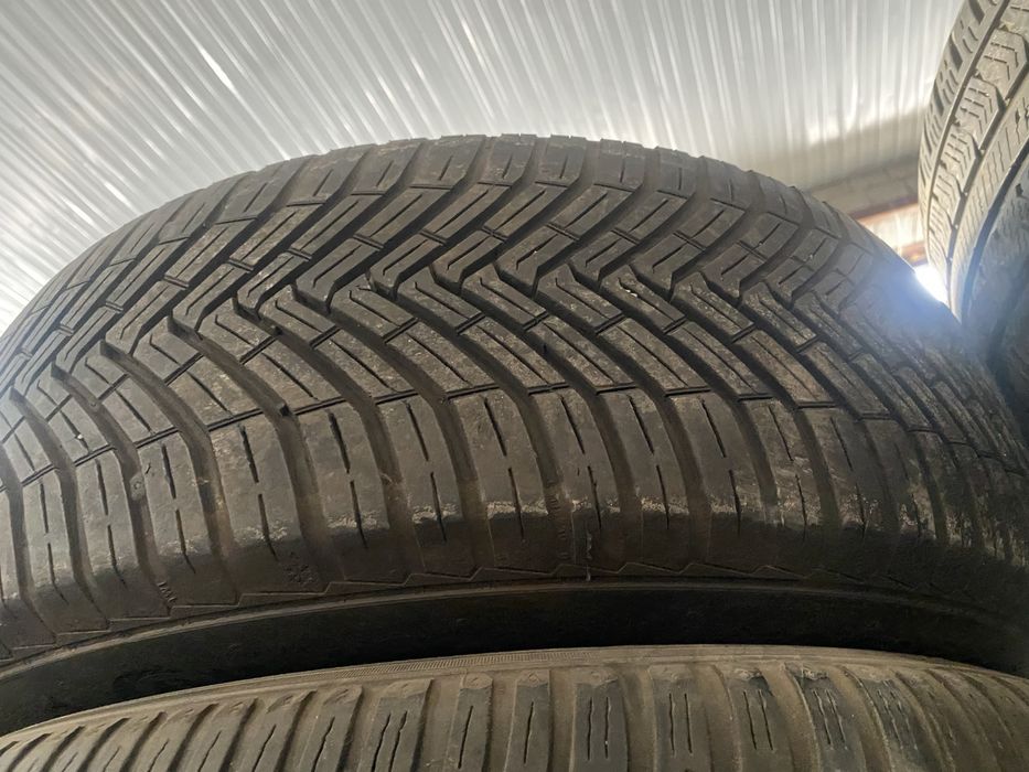 Шины Continental 205/60/16, 2шт