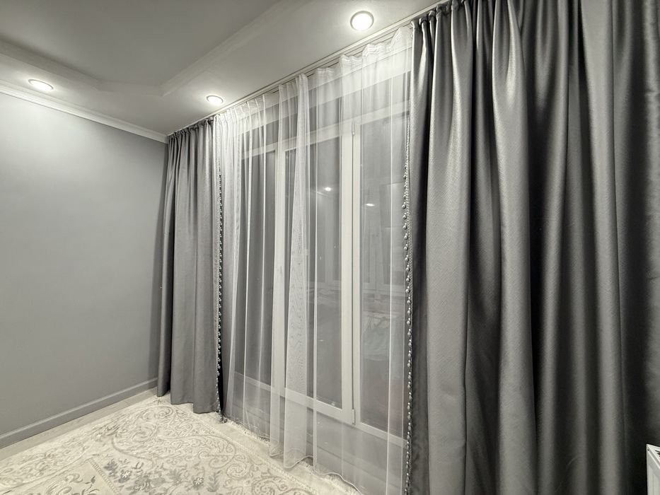 Продам шторы в гостиную