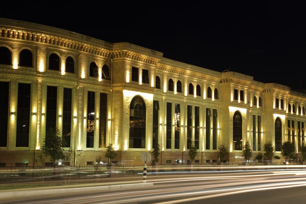 Освещение фасадных помещений