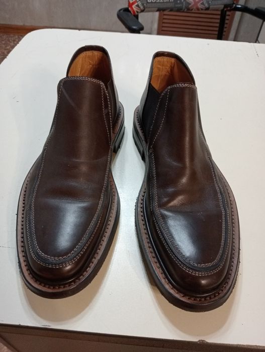 Продам кожаные туфли