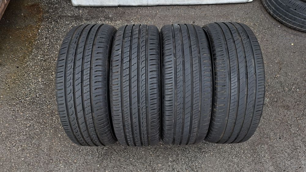 Летни гуми 205 55 16 Barum Bravuris