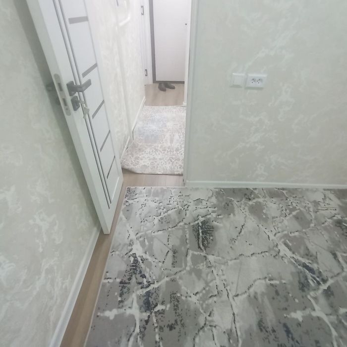 мв.Феруза, 1/4/4 300.$