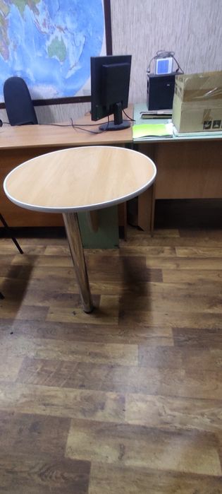 Продам офисную мебель