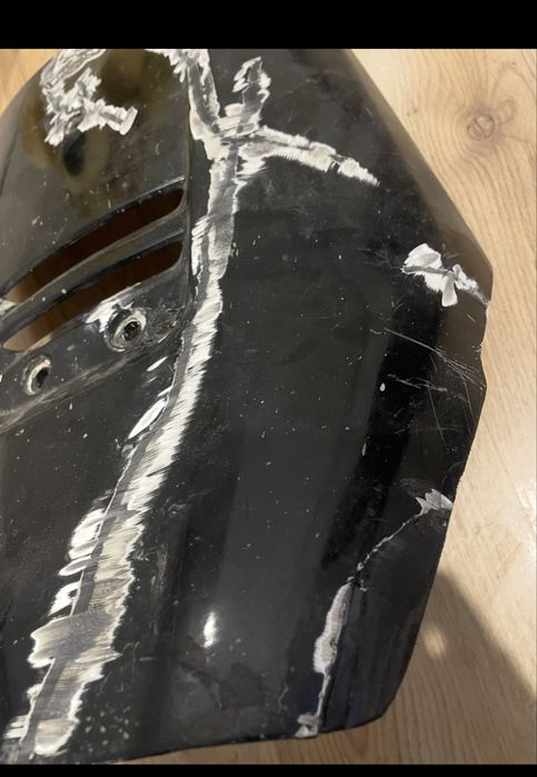 Ремонт на брони,спойлери и пластмаси