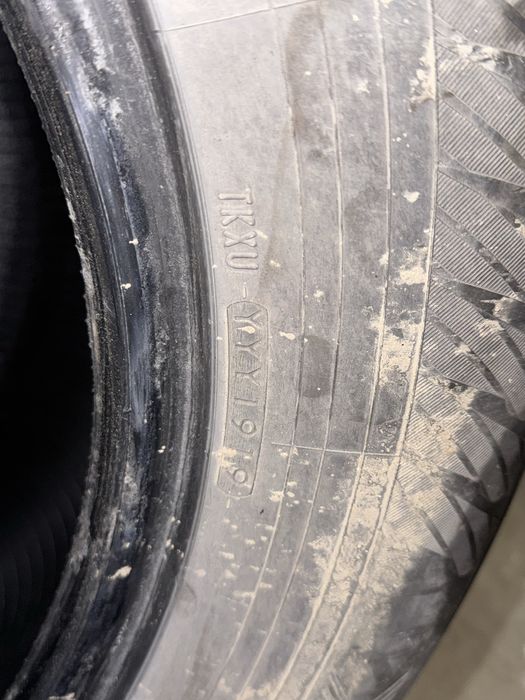 Yokohama ice guard 285/60/18