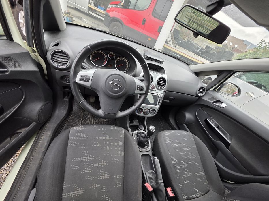 CITROEN opel corsa an 2012motor 1,3 i euro 5 posibilitatea rate fără a