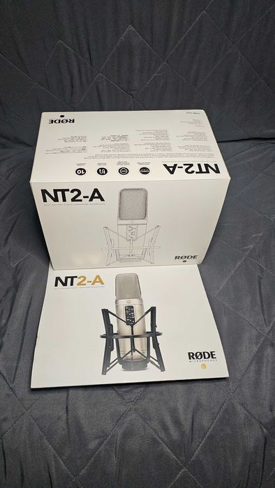 PACHET STUDIO Rode NT2-A Bundle + Focusrite 2i2 Gen 3 + Stativ