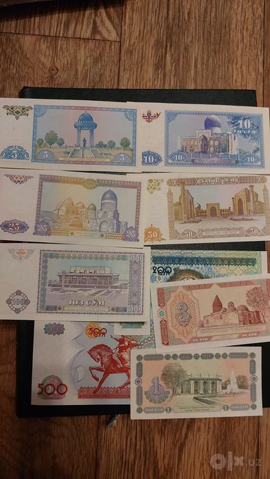 Старые купюры Узбекистана в новом состоянии