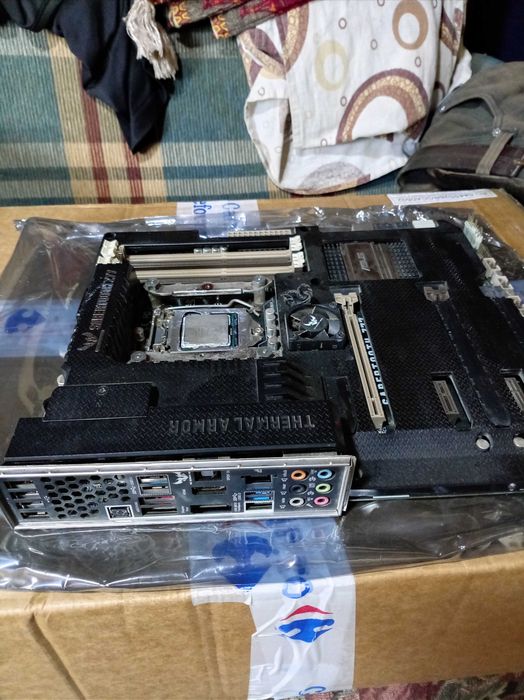 Chit complect Intel I7 LGA Socket 1155, MB . Procesor +cooler procesor