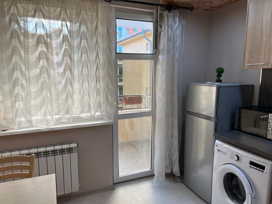 Дава се под наем Тристаен апартамент в Несебър - 95 кв.м за 484.5 € - Снимка #4