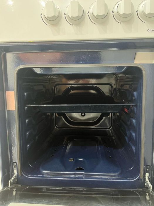 Продам Газовую плиту