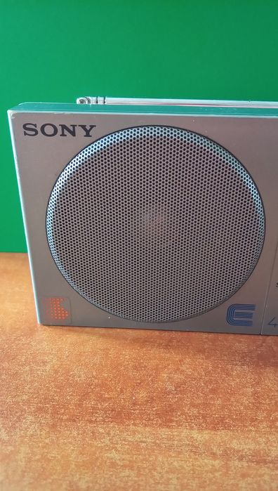 SONY ICF-32 4-бандово преносимо радио Внос от Англия