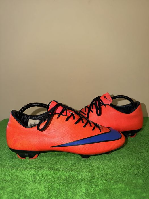 Ghete Fotbal Nike Mercurial Victory SG