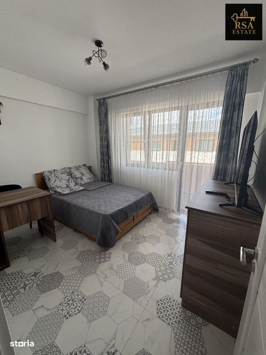 Apartament 3 camere de inchiriat et 4 Lift Bd. Dem Radulescu Rm Valcea