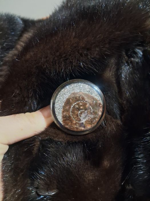 Продам шубу в отличном состоянии