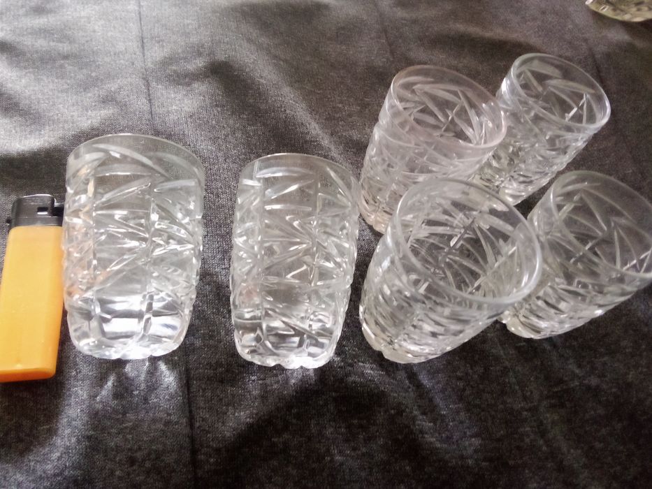 Хрустальные фужеры, бокалы стопки стаканы