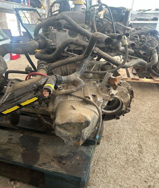 Motor fara anexe Dacia Logan prima generatie