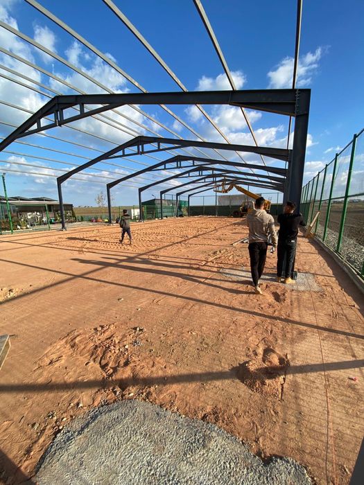 Hala metalica 10x20x4H cu panouri sandwich