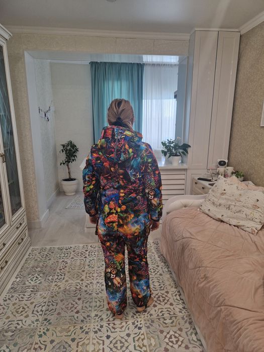 Продам детский комбинезон