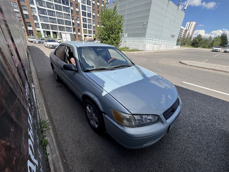Продам Tayota Camry 25