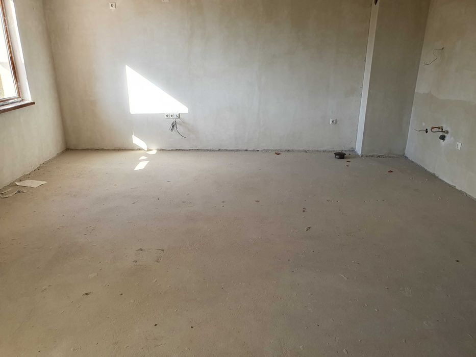 Продава се Тристаен апартамент в Казанлък - 90 кв.м за 963 €/кв.м - Снимка #3