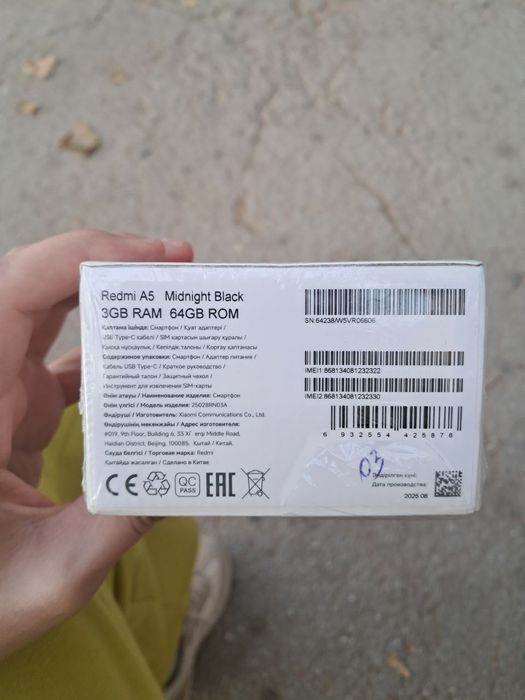 Redmi A5     yangi karobka ochilmagan imeykadan otgan rangi qora  64gb