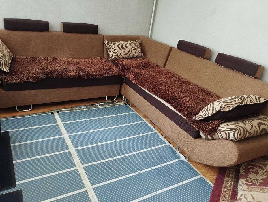 Shinam ugolokli divan