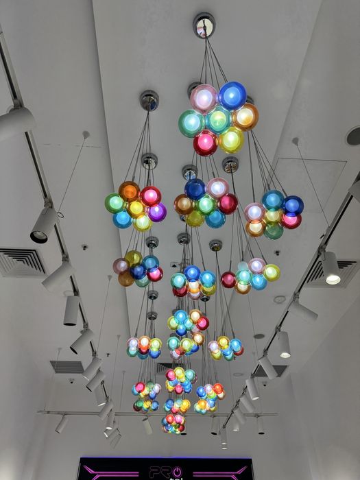 Candelabru TOMASUCCI ITALIA de un mare efect vizual.20 buc pe stoc