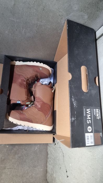 Обувки за сноуборд Burton mint boa 40