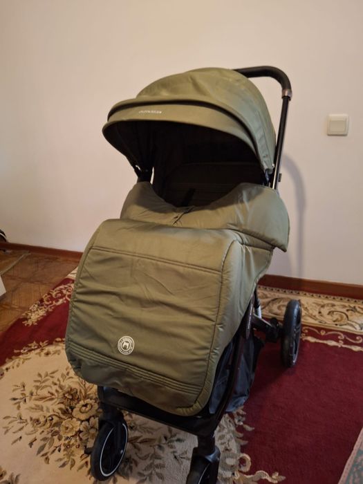Продам коляску,катались пару раз