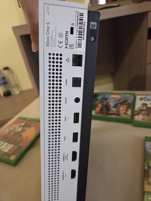Xbox one S alb Impecabil