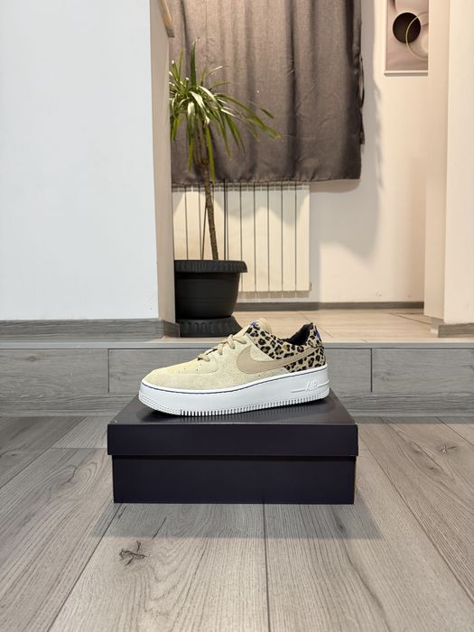 Nike Air Force 1 Low Sage Prm