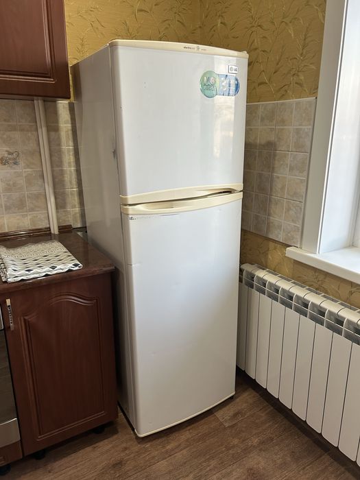Продам холодильник LG