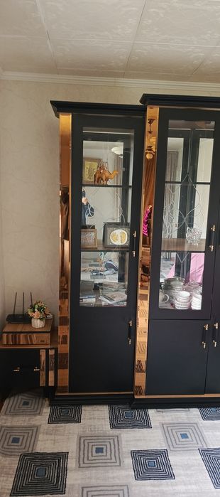 Mebel Komplekt deyarli yangi