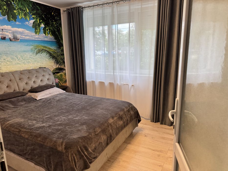 Apartament de închiriat.