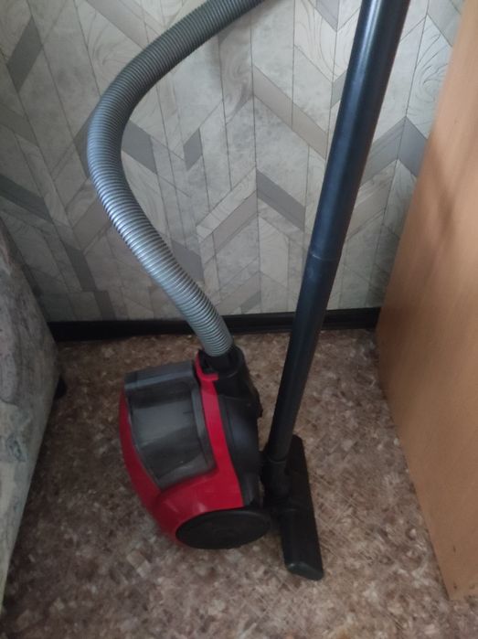 Продам пылесос дом