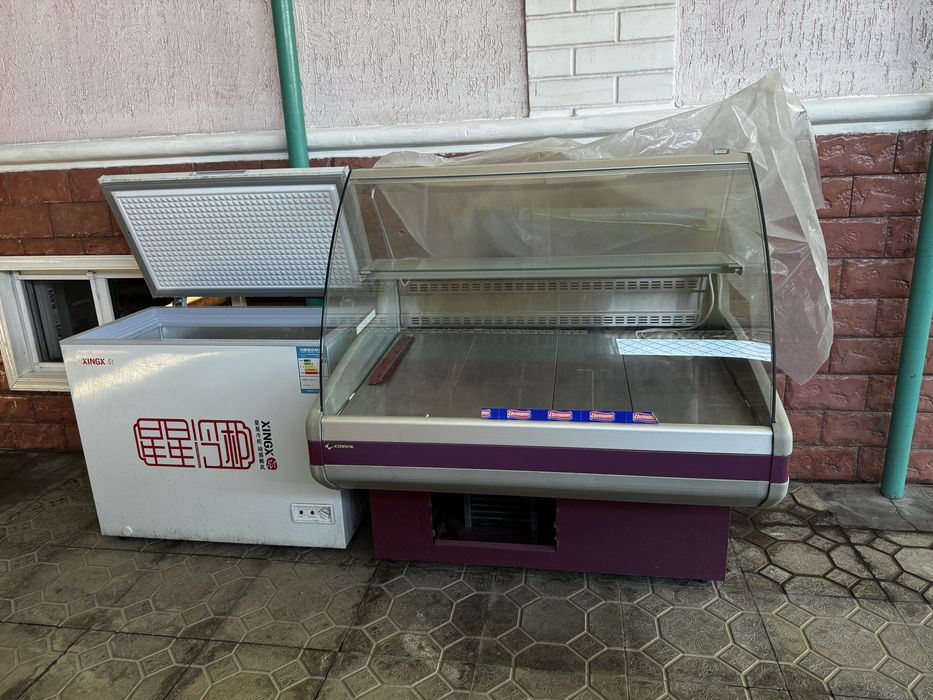 Продам витрыный холадильник  и моразилки
