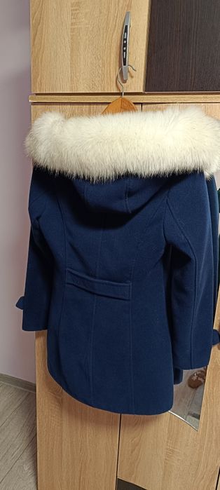 Vând palton mărimea S