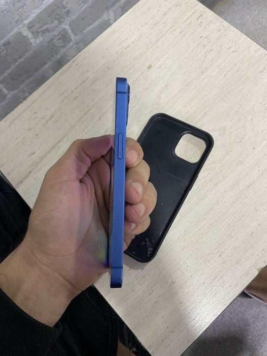 Айфон 13 128 без ремонт